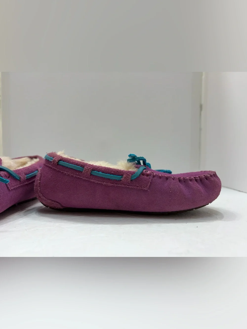 UGG Australia Kids Dakota Suede Slippers Moccasins Purple Teal Sz 13
